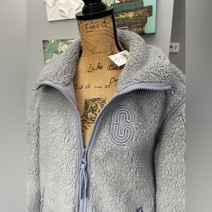 NWT COACH, Sherpa jacket. With cert of authentication. Color: Twilight. LARGE